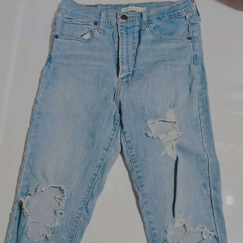 Women Ripped Jeans size 29, Levi mile high super skinny Jeans